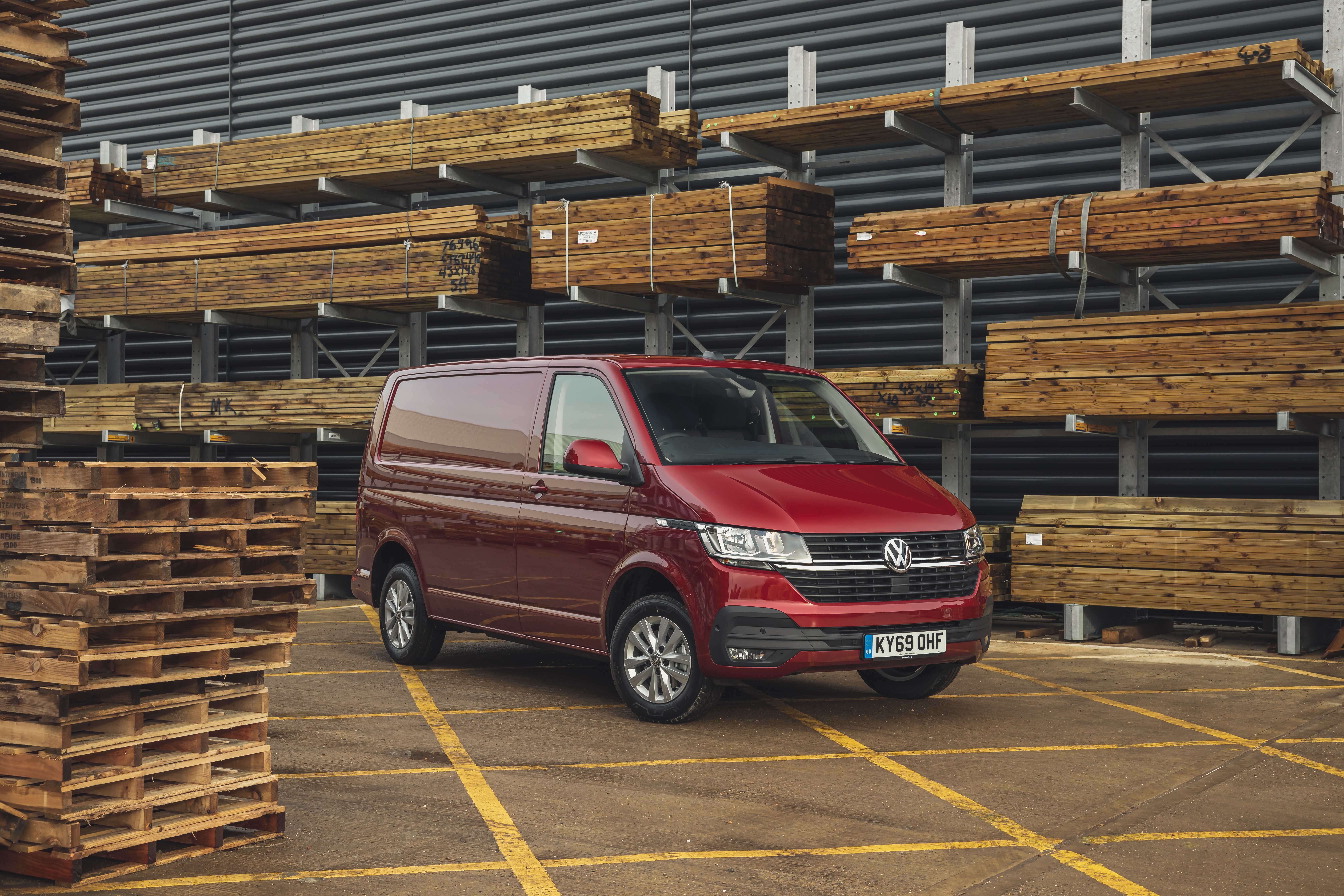 vw transporter 6.1 release date
