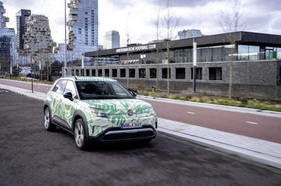 Camouflaged electric ID. Cross in Amsterdam
