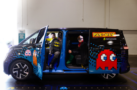 WAKA WAKA: VOLKSWAGEN COMMERCIAL VEHICLES & AIRCONSOLE CELEBRATE