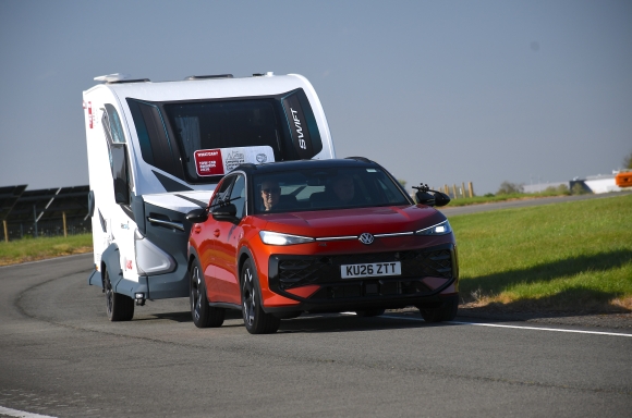 Volkswagen T-Roc named Best Car for Caravans up to 1,300kg in What Car? Tow Car Awards 2026