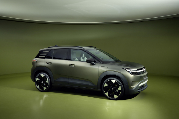 Volkswagen ID. Cross Nori green metallic