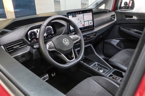Production starts on the new Caddy: Straight off the production line with a fresh new look