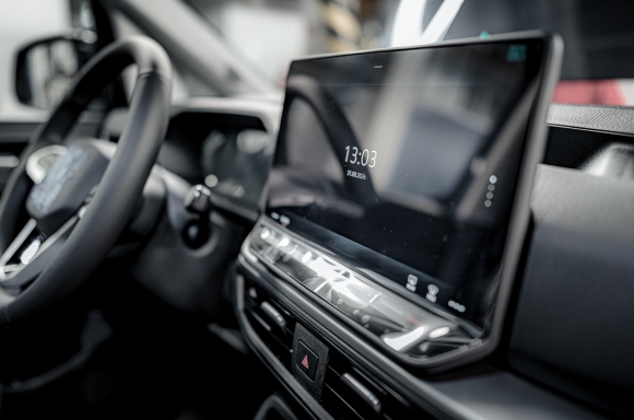 Production starts on the new Caddy: Straight off the production line with a fresh new look