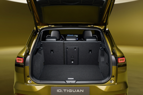 ID. Tiguan Style Olive bronze metallic
