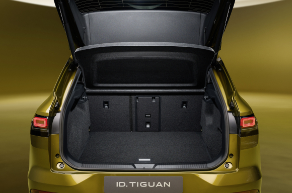 ID. Tiguan Style Olive bronze metallic