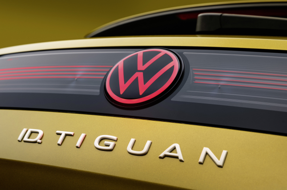 ID. Tiguan Style Olive bronze metallic