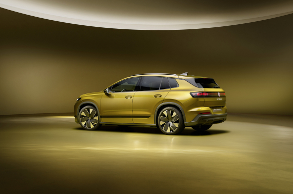 ID. Tiguan Style Olive bronze metallic